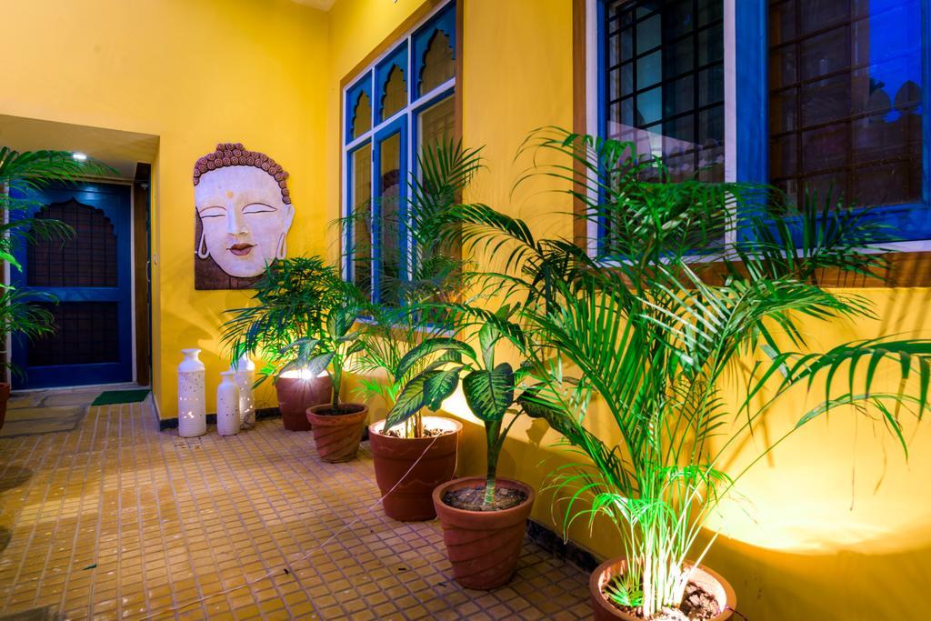 The Coral Court Homestay Agra  Extérieur photo